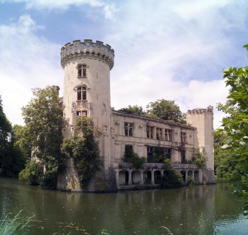 preservationists save forgotten castle