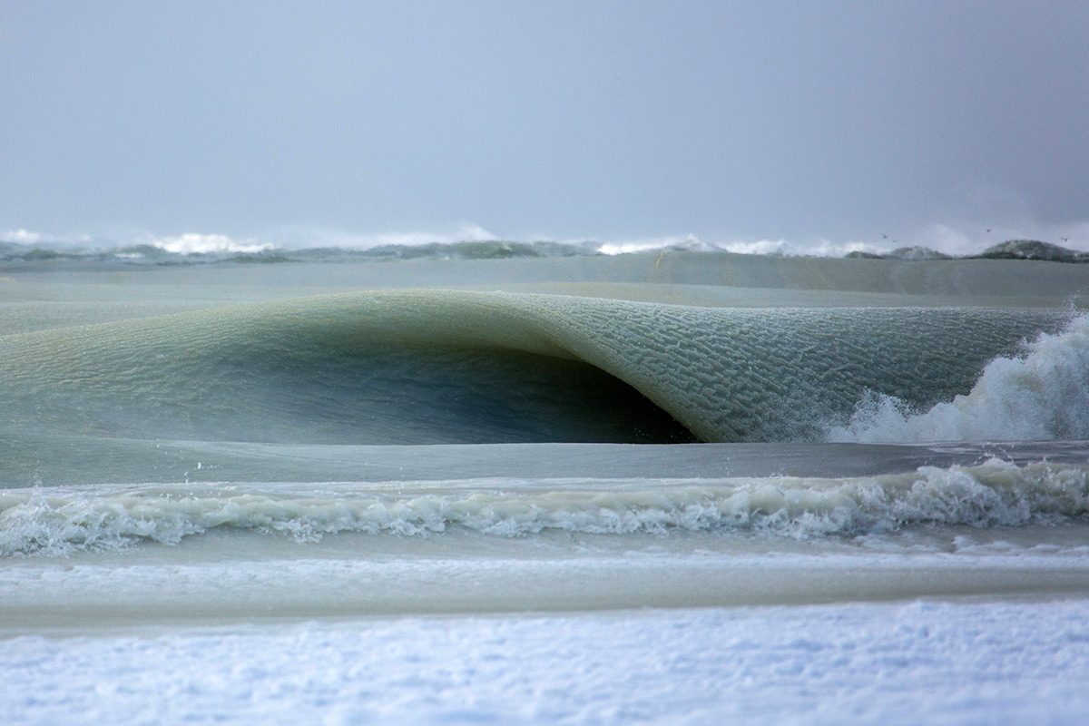 frozen waves 