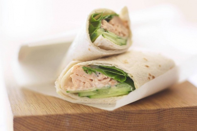 healthy food wraps