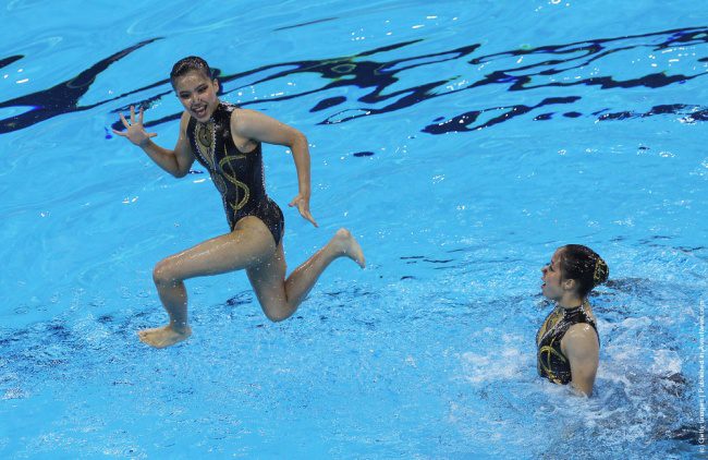synchronized swimmers’ faces 12