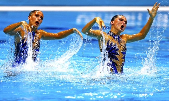 synchronized swimmers’ faces 15