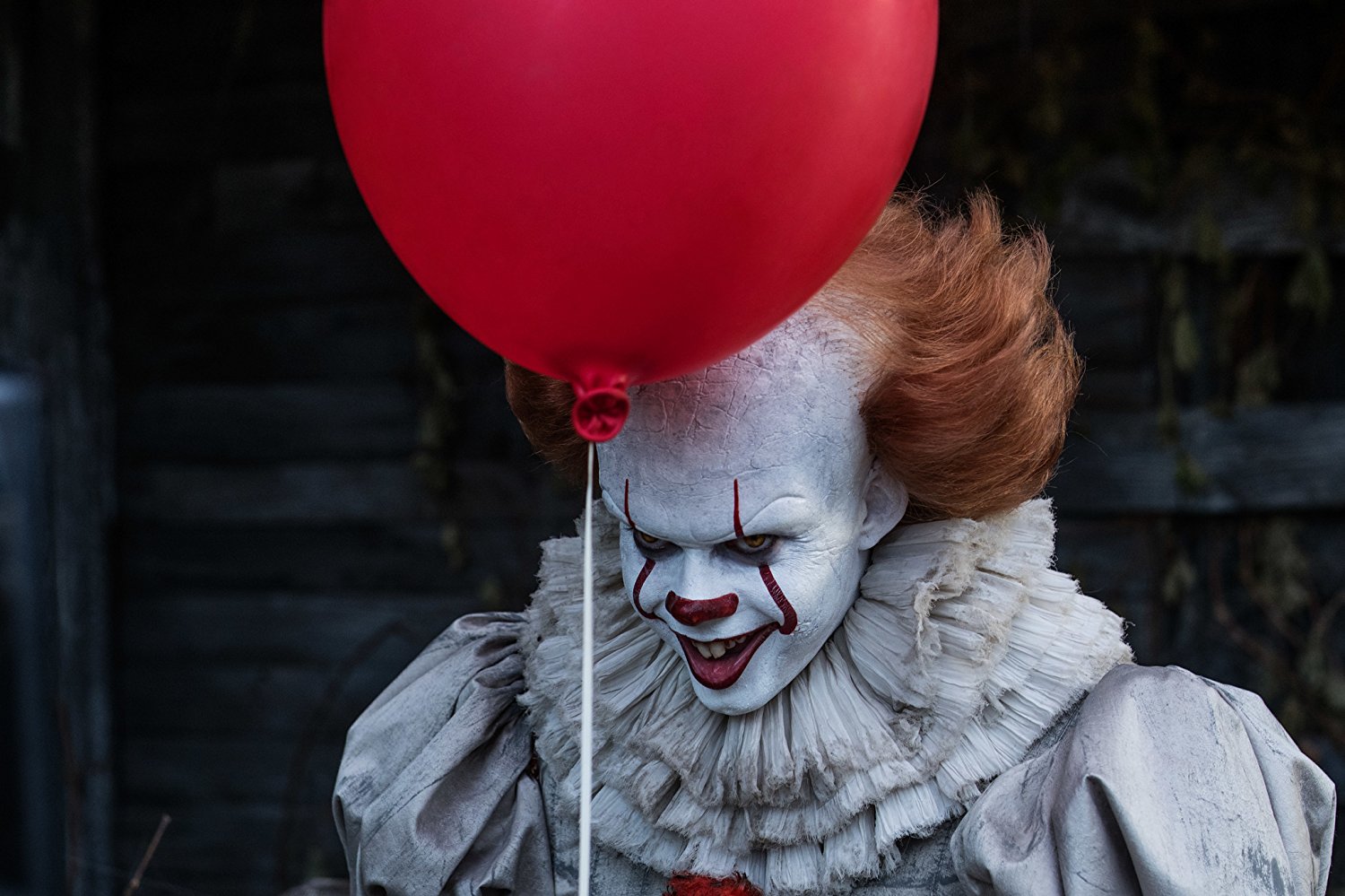 pennywise clown engagement photos
