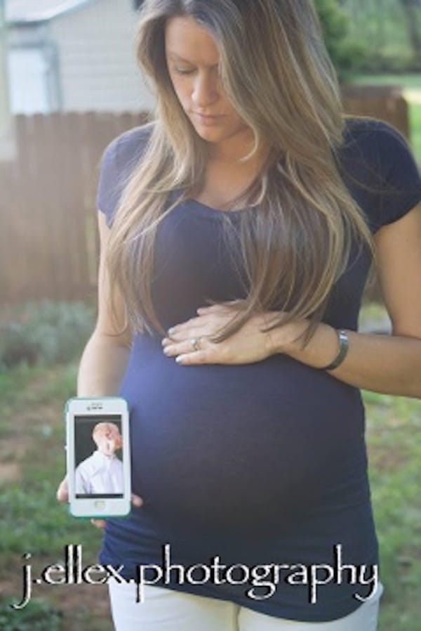 baby lennox maternity photos